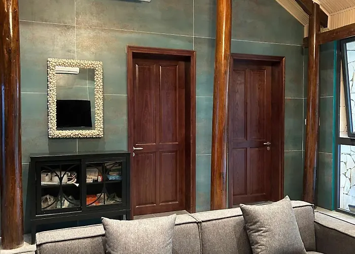 Beachhouse Дом отдыха Фантхьет