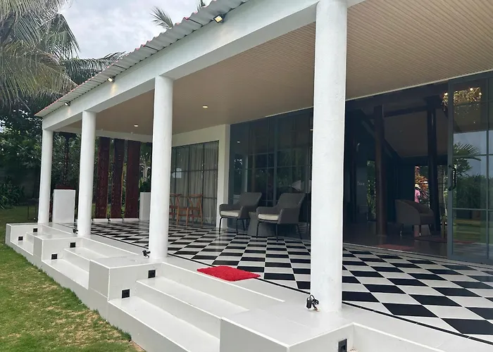 Beachhouse Фантхьет